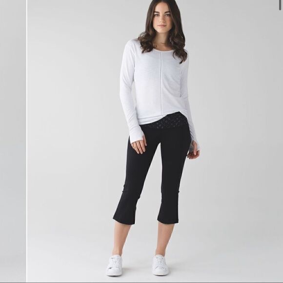 Lululemon Gather & Crow Crop II - Picture 3 of 15